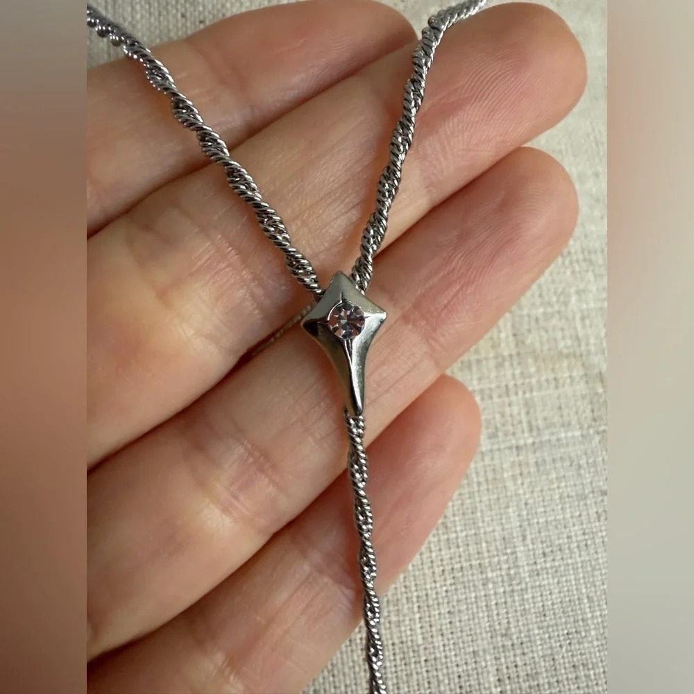 RARE Vintage AVON Silver-Tone Blue Crystal Lariat Y-Necklace